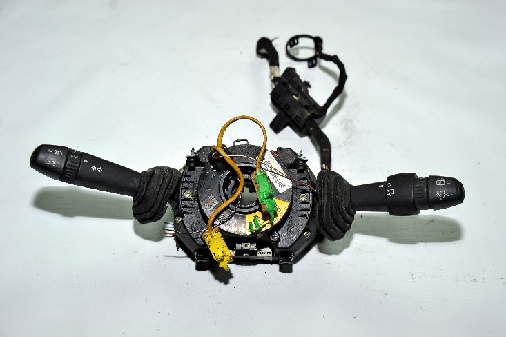 124 SPİDER ÇIKMA YEDEK PARÇA FİAT ÇIKMA YEDEK PARÇA   (68)BRAVO SINYAL KOLU